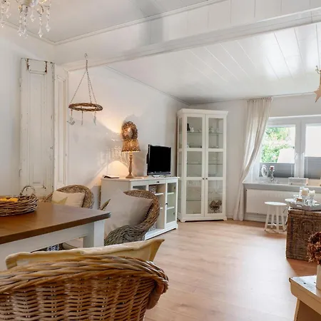 Feriehus Haus Lilly *